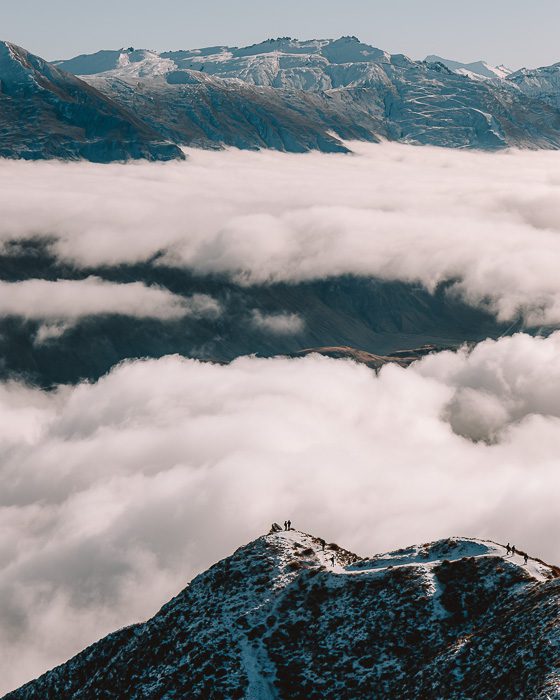 Above the clouds, Dancing the Earth